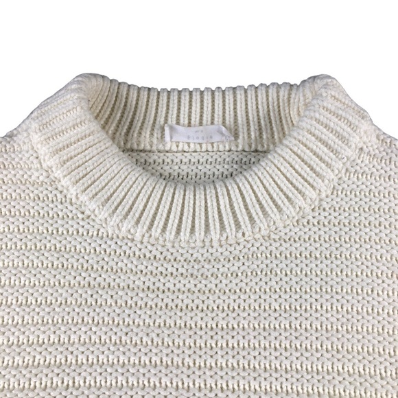 Elodie Womens Chunky Knit Puffy Sleeve White Crew Neck Winter Sweater - Picture 3 of 11